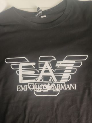 Camiseta Emporio Armani EA7 negra