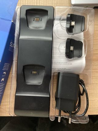 Base carga PS4 (PlayStation 4) Ultra Slim PDP