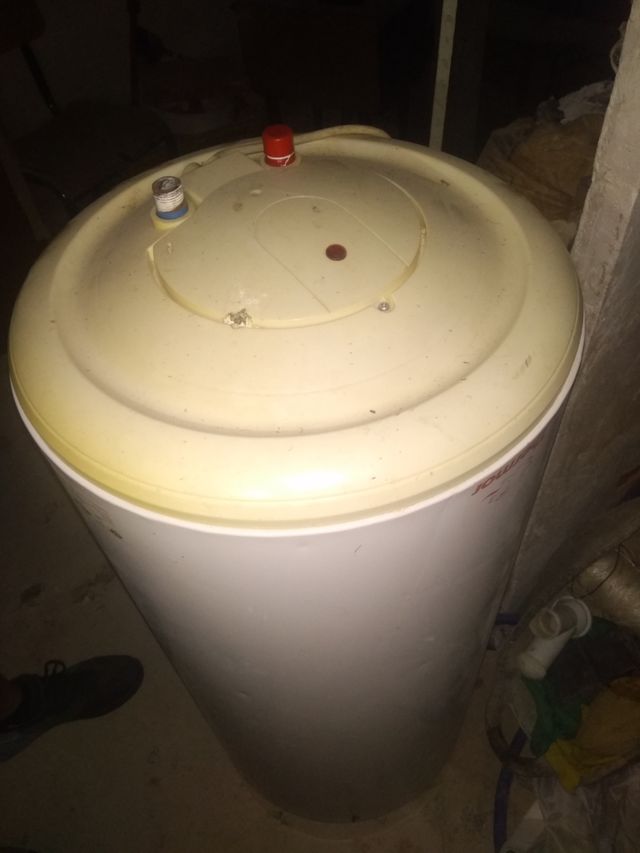 Calentador agua 80L - Blanco/Beige