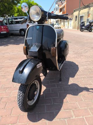 Vespa 200 Iris - Scooter clásica