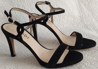 Sandalias marca LODI talla-39