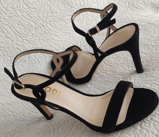 Sandalias marca LODI talla-39