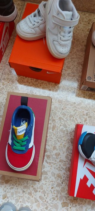 Talla 19 22 24 Zapatos Niño Adidas, Nike, polo 23