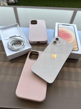 iPhone 12 blanco 128GB. Como nuevo