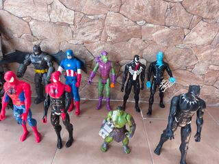 19 Figuras Marvel y Star Wars