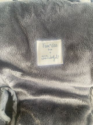 Funda para silla de bebé 
Fundas bcn y mr wonderfu
