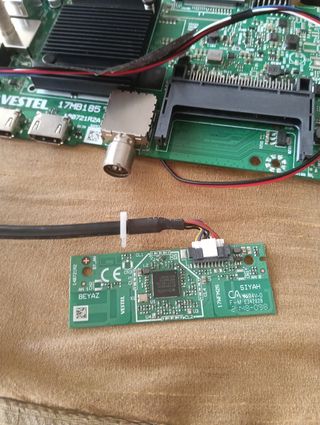 Placa base JVC + equipo sonido TV