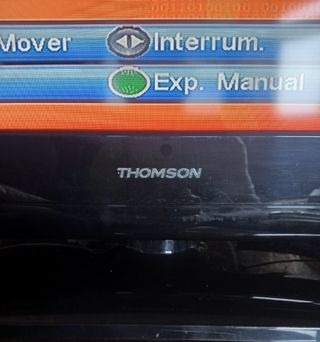 PANTALLA PLANA DE TV. THOMSON 32 PULGADAS.