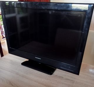 PANTALLA PLANA DE TV. THOMSON 32 PULGADAS.