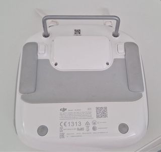 mando DJI Mavic blanco