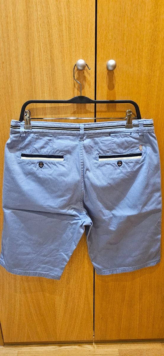 Shorts Studio Classics talla L