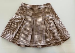 3 Faldas: Hollister & Pull&Bear XS