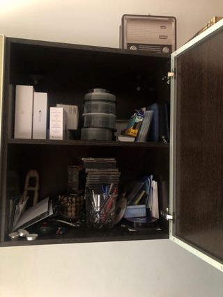 mueble o Vitrina madera y cristal de salon