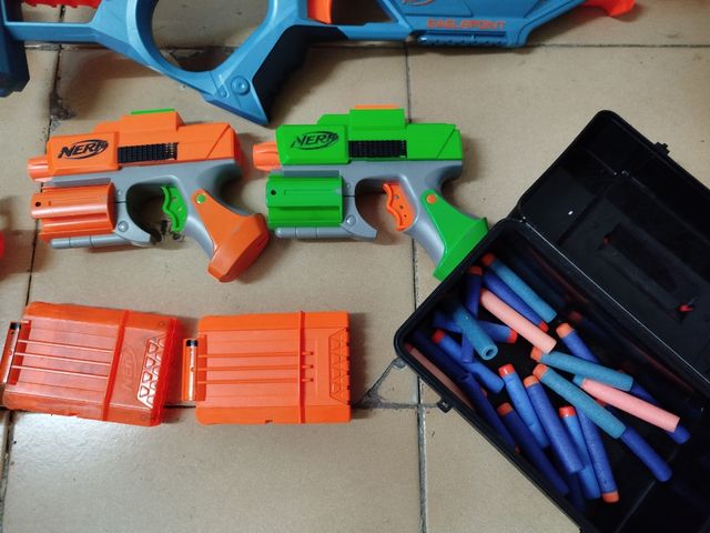 Kit NERF + Diana Nerf + Chalecos+ gafas...