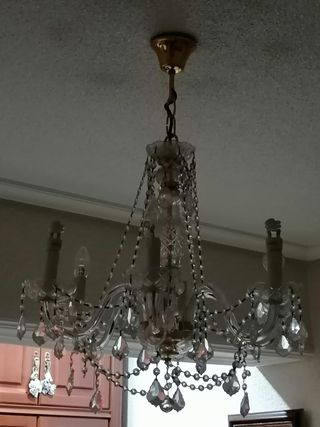 Elegante lámpara de cristal
