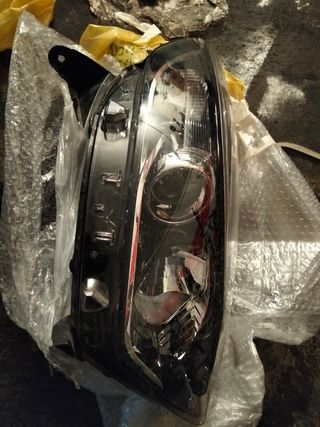 Faro derecho Renault captur 