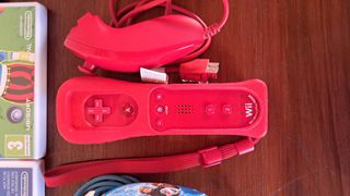 Pacchetto Wii Mini rossa - Giochi e controller inclusi