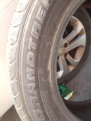 Neumático Dunlop Grandtek ST30
225/60R18 100H M+S