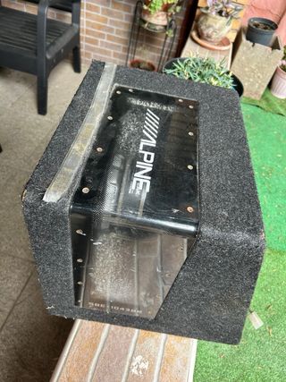 Subwoofer Alpine 500W + etapa kenwood