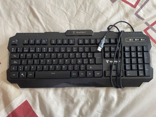 Teclado Tempest Gaming Negro