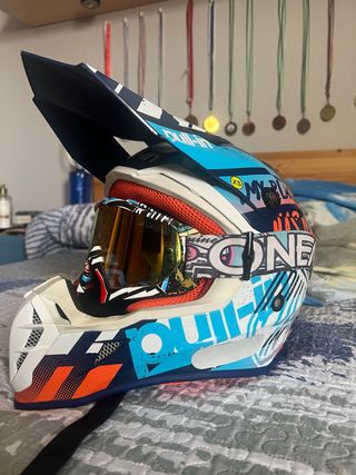 Casco Motocross Pull-In