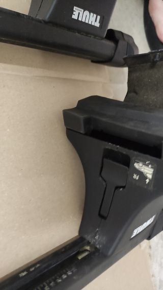 Vaca Thule montaje rápido y con bombín 