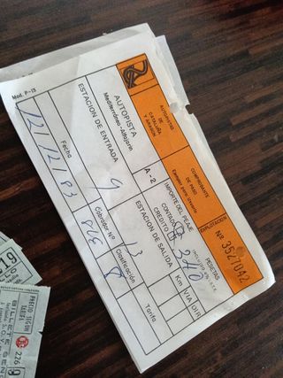 Billetes antiguos transporte: tren, bus, metro