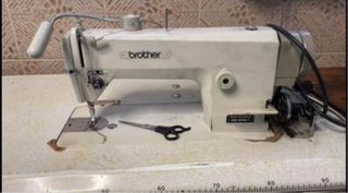 Máquina coser Brother DB2-B746-7