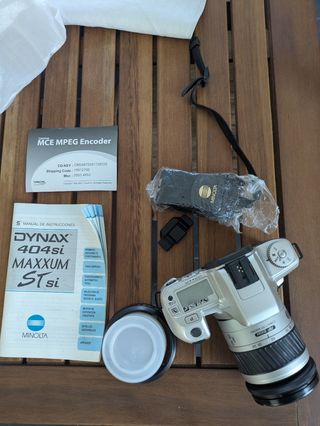 Minolta Dynax 404si Maxxum STsi