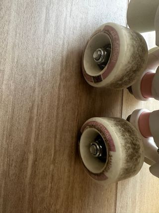 Patines niña rosa talla 26