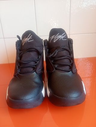 Zapatillas Jordan Max Aura 4 - 38.5
