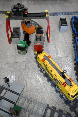 Lote de trenes marcas Cobi... Compatible con Lego