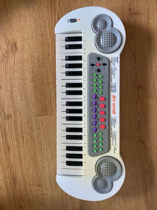 Órgano electrónico HS-888