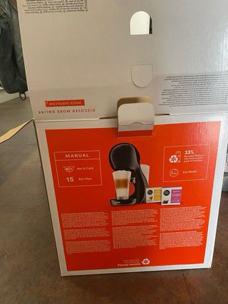 Cafetera Nespresso Piccolo XS Negra. 