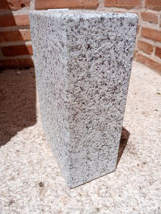 Bloque granito toledano