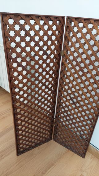 Biombo madera tallada antiguo. Altura 1.04