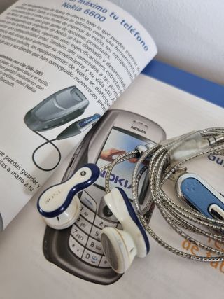 Nokia 6600 - Teléfono móvil completo