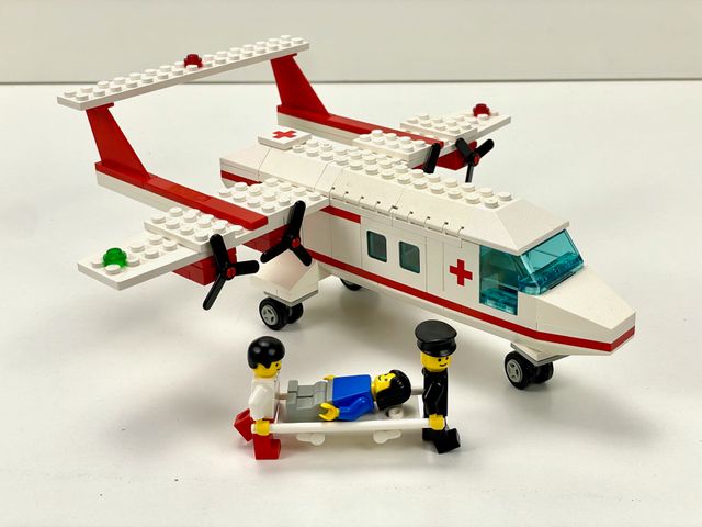 LEGO 6356 Classic Town Ambulance Plane #1 Avion