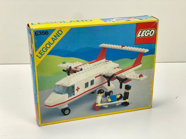 LEGO 6356 Classic Town Ambulance Plane #1 Avion