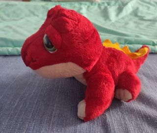 Drago rosso peluche