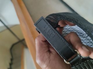 Gorra Fendi negra - Original