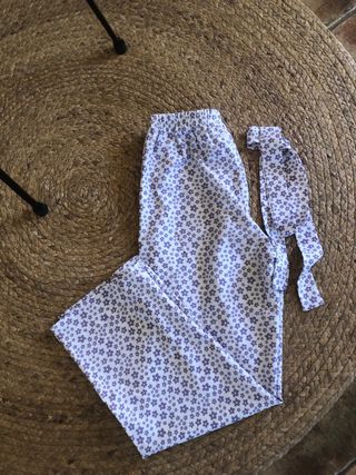 Pantalón niña flores - 11/12