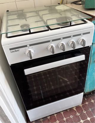 Cocina gas natural Sauber 4 fuegos horno