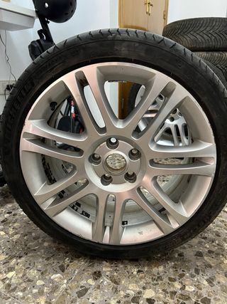 Llantas 18" Michelin - VAG