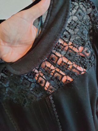 Blusa Kiabi negra manga larga talla M