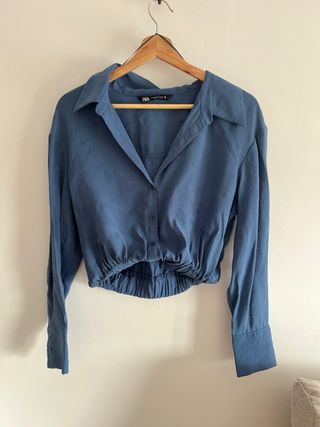 Camisa crop Zara azul talla S