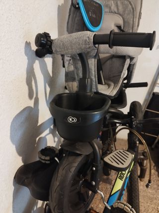 Triciclo paseo niño kinderkraft 