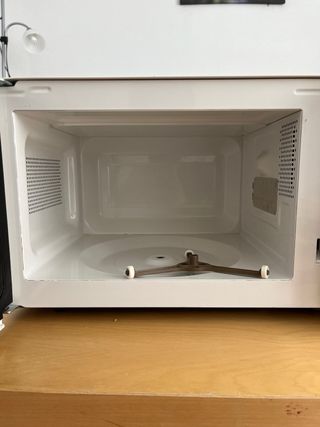 Microondas Bluesky - 700W