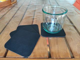 Sottobicchieri ecopelle neri - 4pz