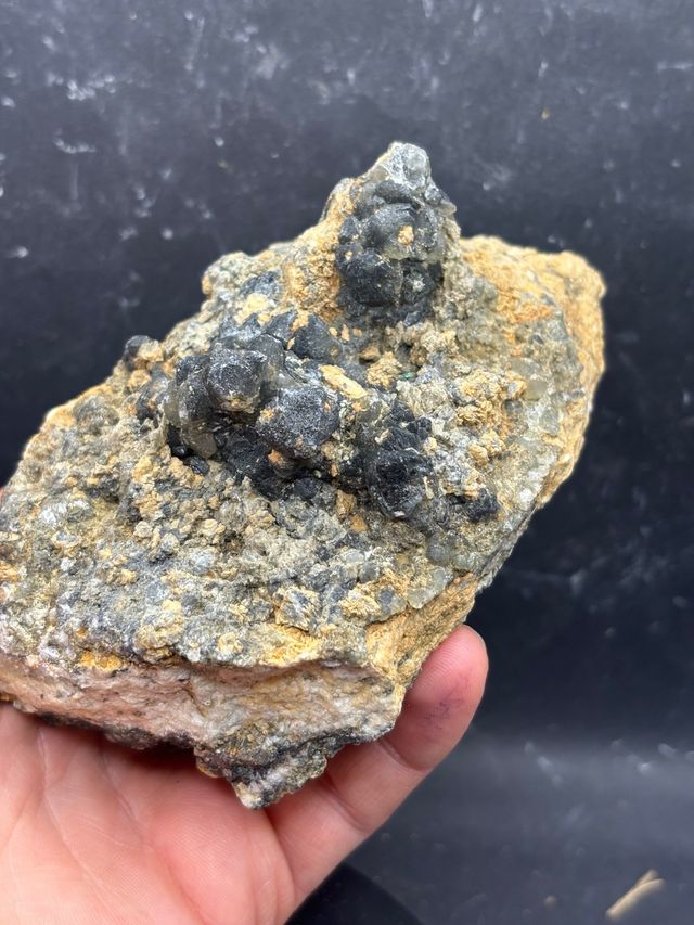 Minerali Quarzo Nero Castelluccio